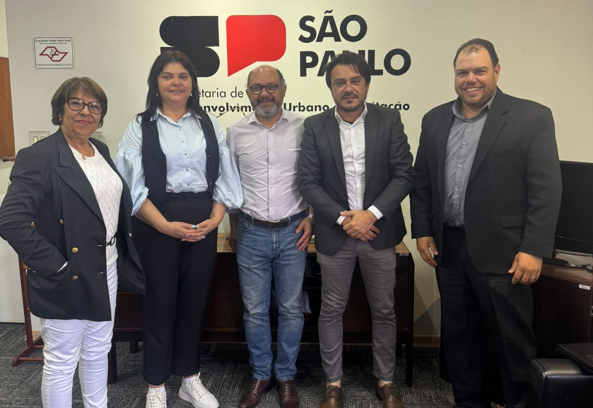 Vereadores solicitam melhorias estruturais à CDHU para bairros e distritos de Águas da Prata