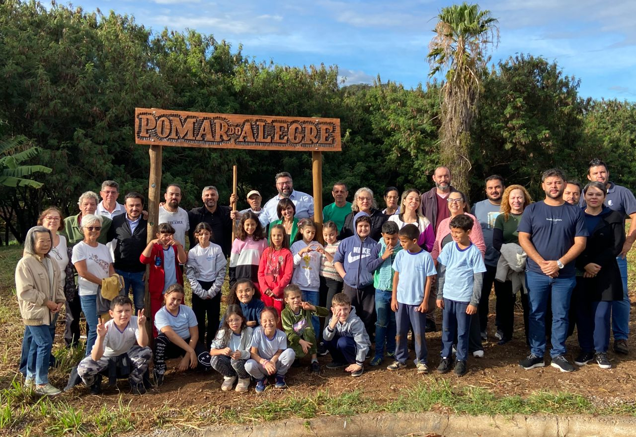 Câmara Municipal participa da inauguração do “Pomar do Alegre”